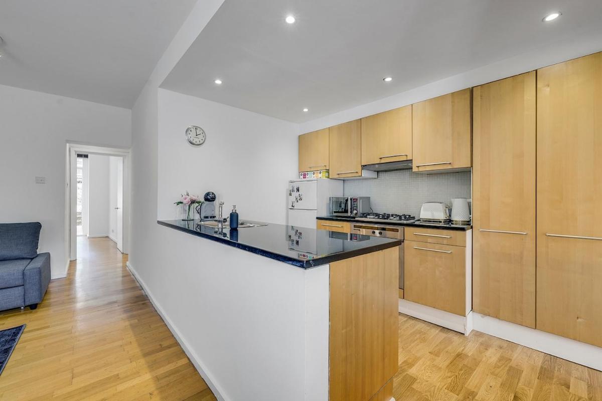Garden Flat In Hampstead Apartment *